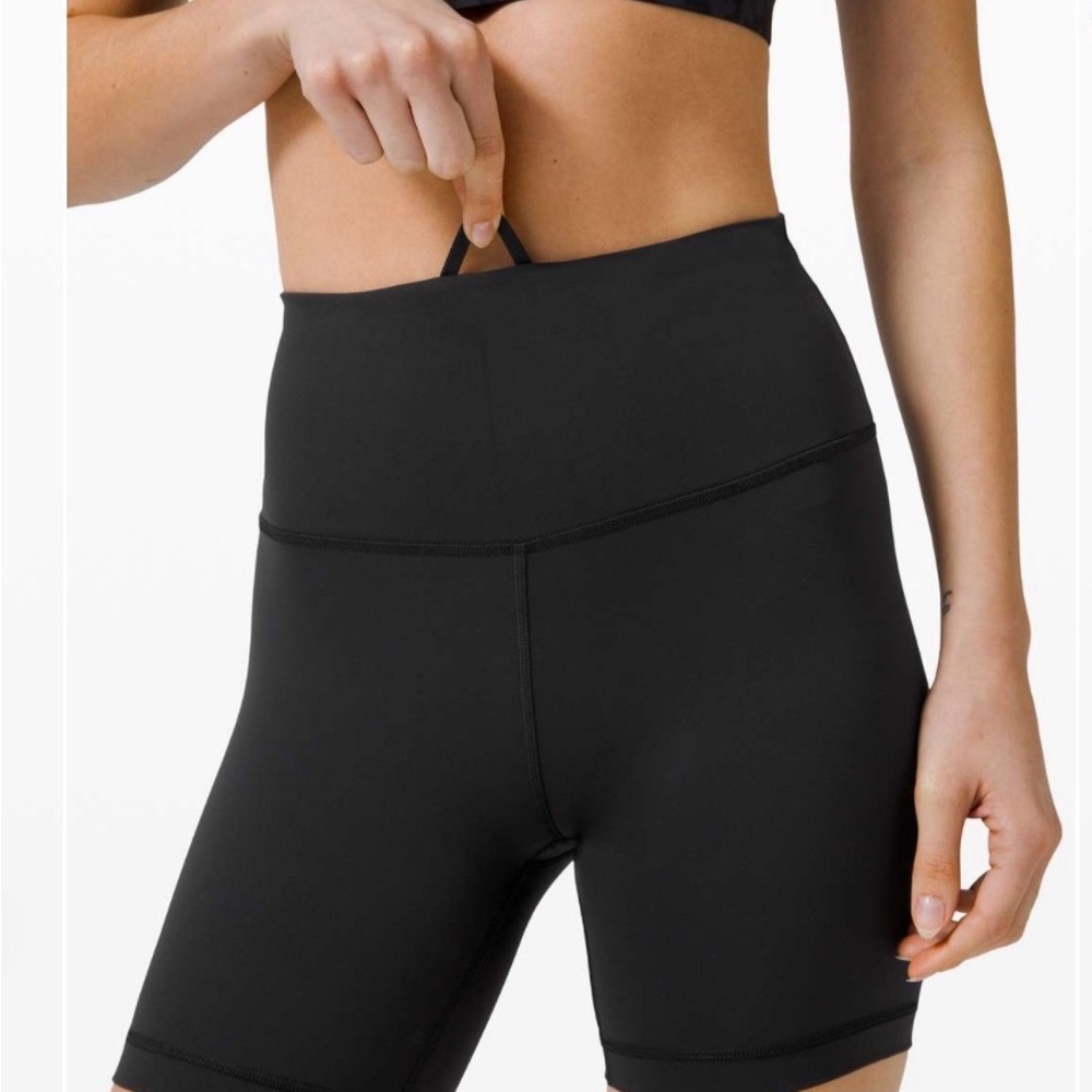 Lululemon Wunder Train High-Rise Short 6" Black (First Release) size 4